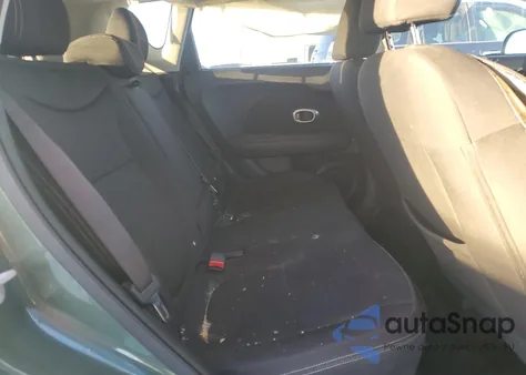 2014 Kia Soul z USA, uszkodzony, nr VIN KNDJN2A22E7025546